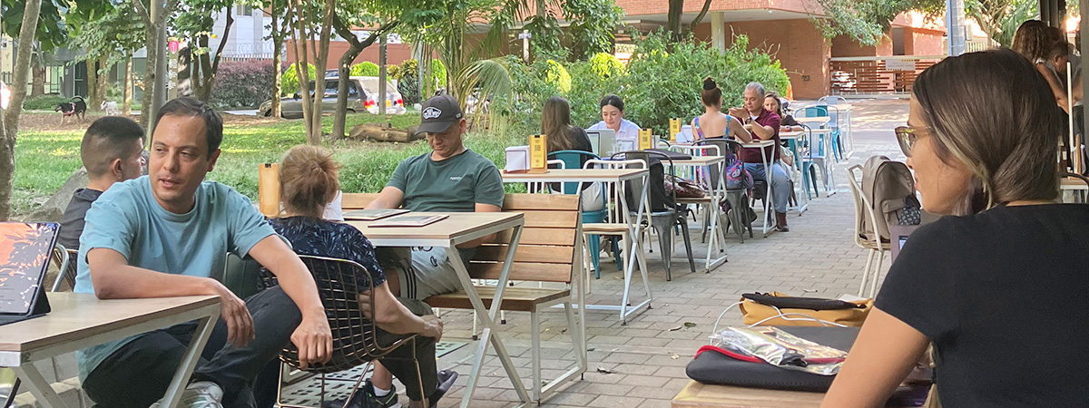 La Gracia al Parque. Café para trabajar en Medellín