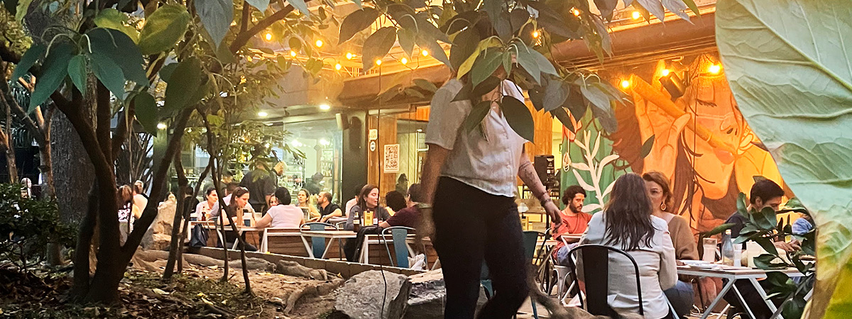 Restaurante en Medellín al aire libre- un lugar para quedarse sin afán